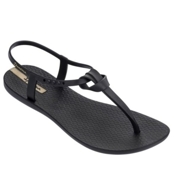 ipanema black flip flops